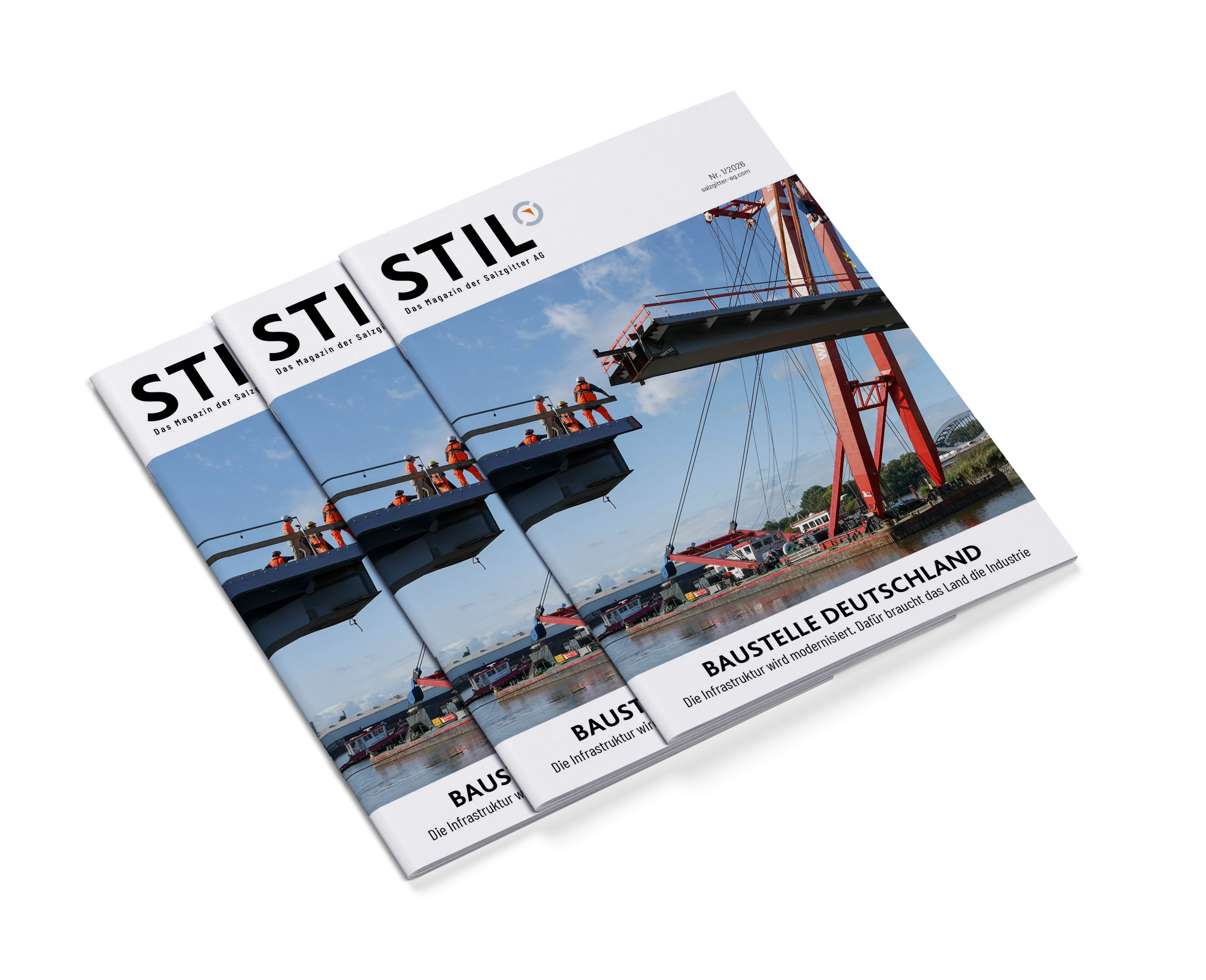 Drei versetzt gestapelte STIL‑Magazine; Cover zeigt Brückenbau mit Kran und Arbeiter:innen, Titel: „BAUSTELLE DEUTSCHLAND“.